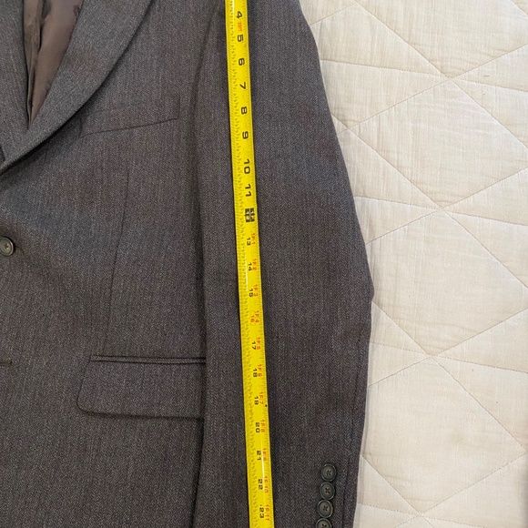 Kenneth Cole Awearness Herringbone Wool Blazer 44R Slim Fit - Picture 9 of 10